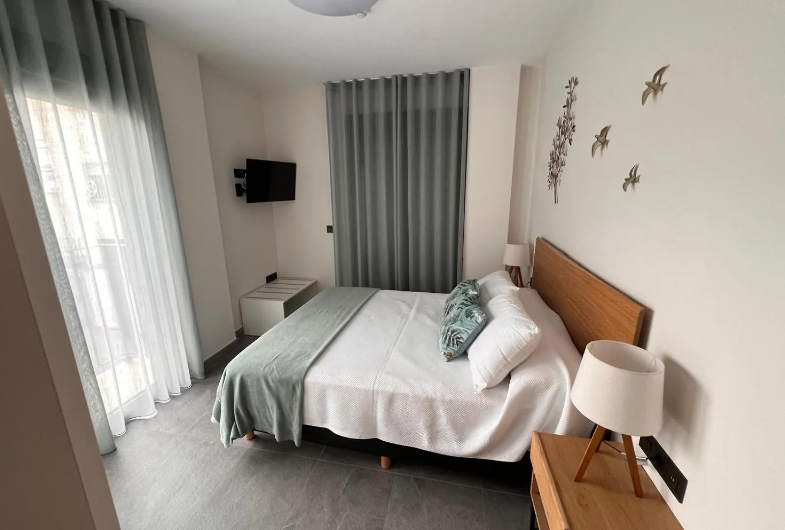 Apartamentos Granada 76 Nerja